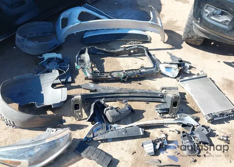 2018 Kia Rio Lx z USA, uszkodzony, nr VIN 3KPA25AB4JE092055